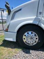 Tractocamion Volvo VNL 2016 - Image 8