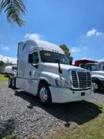 Tractocamion Freightliner Cascadia 2016 - Image 4