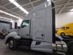 Tractocamion Kenworth T680 2018 - Image 7