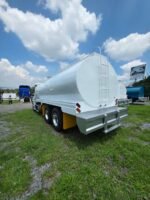 Pipa 20,000 Lts Freightliner Cascadia Pipa 2016 - Image 9