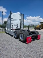 Tractocamion Volvo VNL 2016 - Image 18