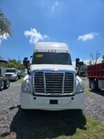Tractocamion Freightliner Cascadia 2016 - Image 6