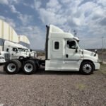 Freightliner Cascadia 2019 Fierros Grandes - Image 5