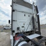Freightliner Cascadia 2018 Fierros Grandes - Image 12